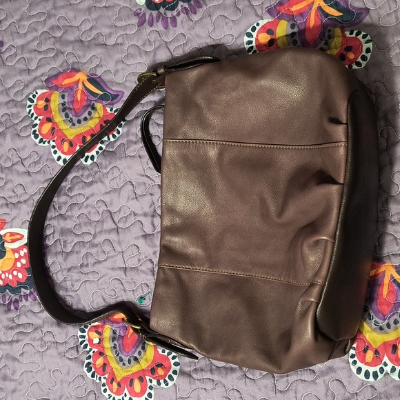 St. John's Bay Brown Leather Hobo - Picture 1 of 4